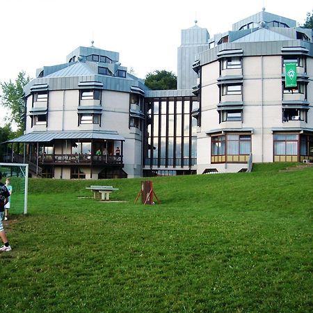 Hellmut-Wassmer-Jugendherberge Loerrach Buitenkant foto