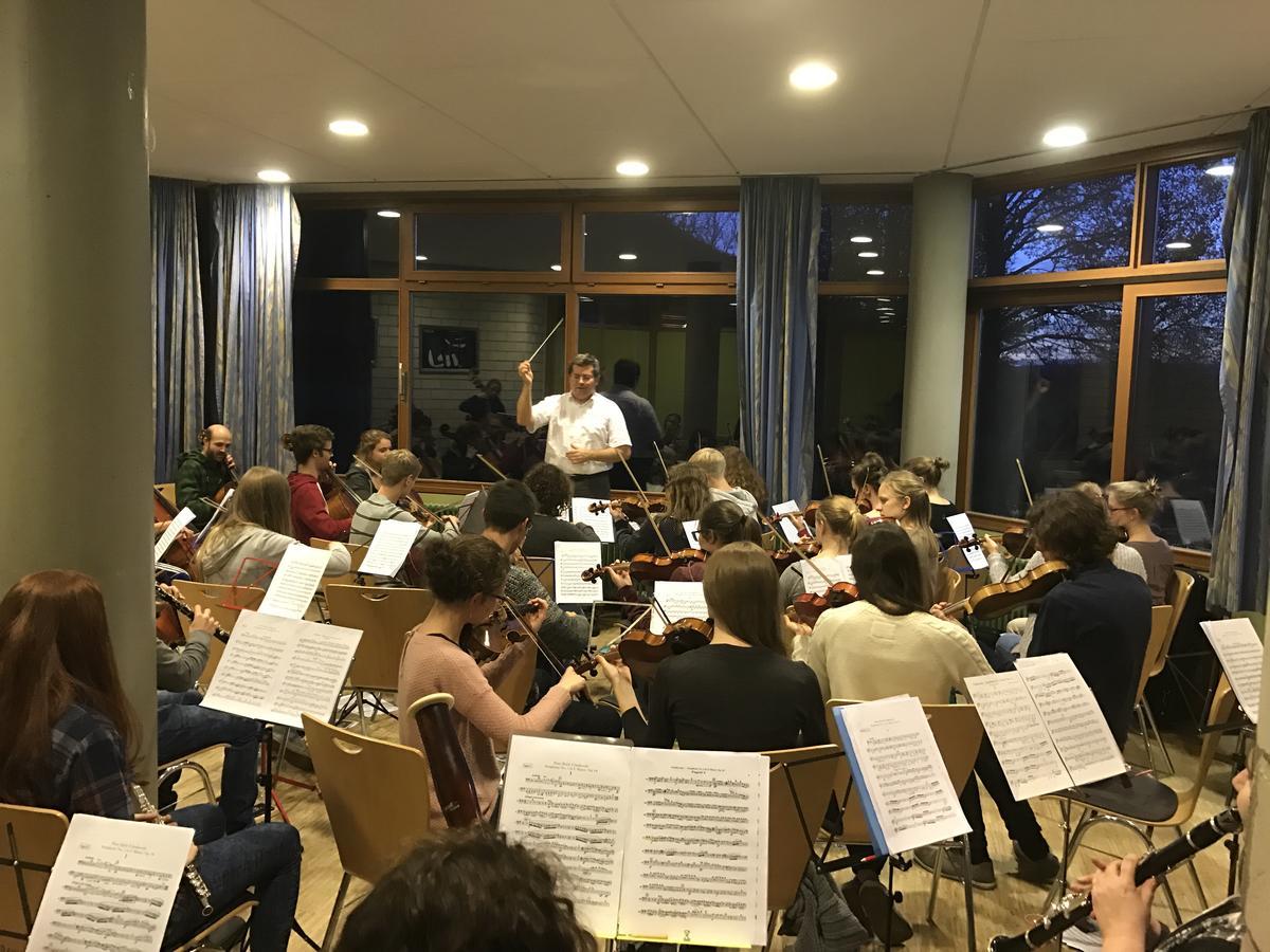 Hellmut-Wassmer-Jugendherberge Loerrach Buitenkant foto